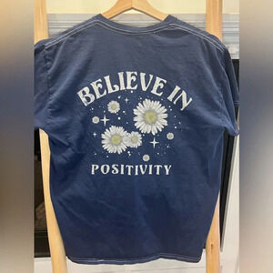 FULL TILT Daisy Positivity Womens Oversized Tee Medium